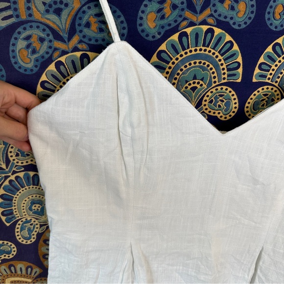 NWT white tank top blouse - Picture 2 of 9